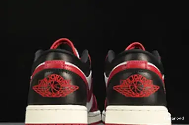 Hyperoad  Jordan Black Retro Reverse Low Toe 1 0514